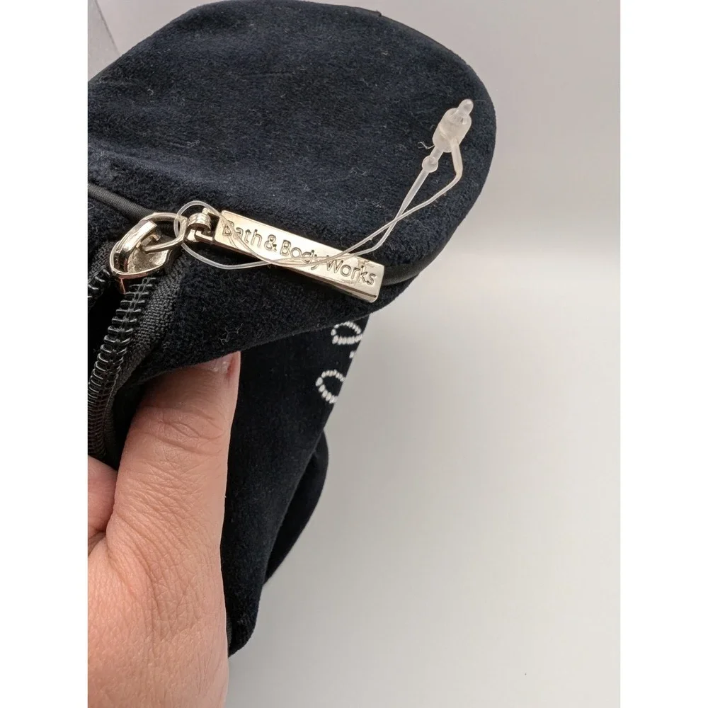 Vintage Bath Body Works So Glam Rhinestone Black Velvet Velour Cosmetic Bag Zip